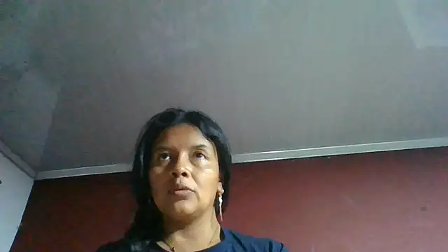 Snapshot of DianaOchoa_ chatting on 18, 6, 2026 DianaOchoa online show from 18, 6, 2026
