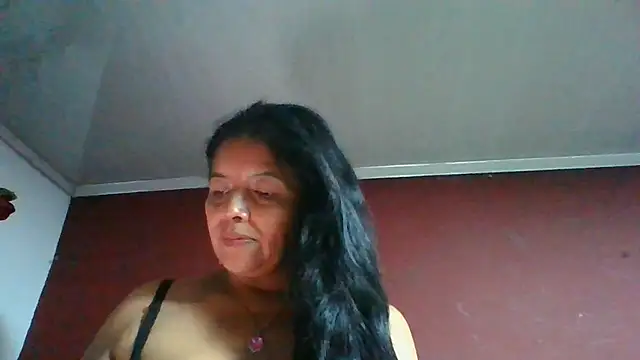 Snapshot of DianaOchoa_ chatting on 30, 6, 2026 DianaOchoa online show from 30, 6, 2026