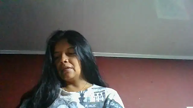 Snapshot of DianaOchoa_ chatting on 17, 6, 2026 DianaOchoa online show from 17, 6, 2026