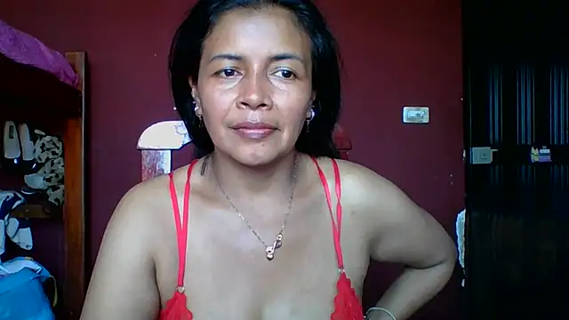 DianaOchoa  online show from 2, 10, 2025