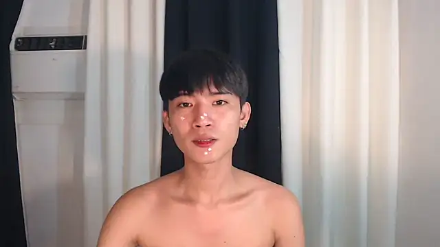 Snapshot of asian_dai chatting on 11, 11, 2025 asian dai online show from 11, 11, 2025