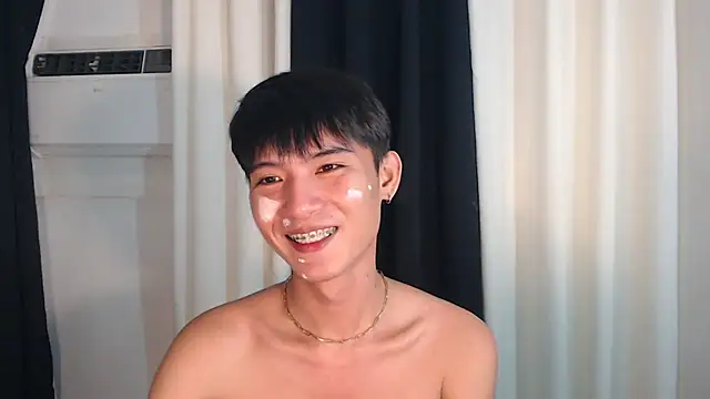 Snapshot of asian_dai chatting on 27, 10, 2025 asian dai online show from 27, 10, 2025