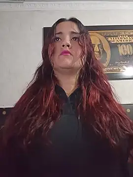 candy  fox  online show from 4, 12, 2025