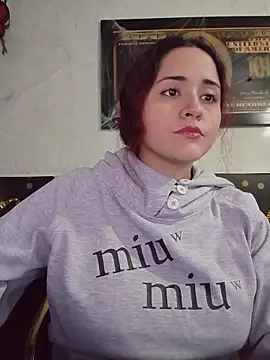 Snapshot of candy__fox_ chatting on 17, 10, 2025 candy fox online show from 17, 10, 2025