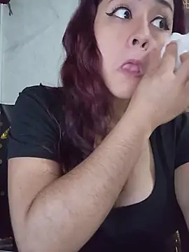 Snapshot of candy__fox_ chatting on 25, 10, 2025 candy fox online show from 25, 10, 2025