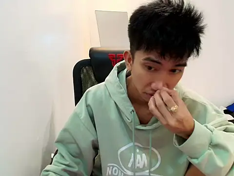 Snapshot of Ur_pinoyhotbrix chatting on 21, 11, 2025 Ur pinoyhotbrix online show from 21, 11, 2025