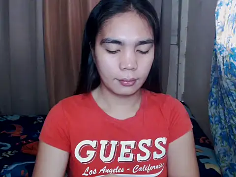 Simple Martina online show from 2, 11, 2025