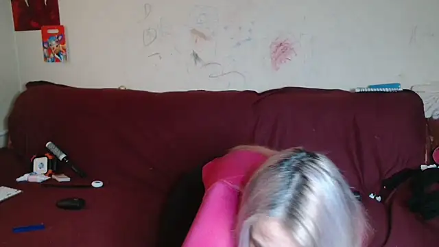 AsyaLulu online show from 15, 2, 2026