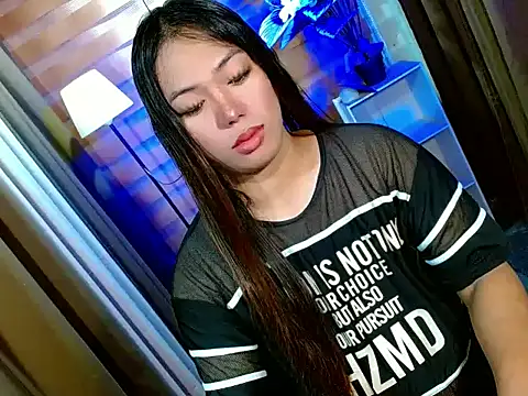 bigfattycocksonya27 online show from 24, 3, 2026