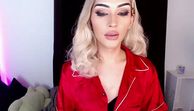 Snapshot of Alicegreenexx chatting on 18, 6, 2026 Alicegreenexx online show from 18, 6, 2026