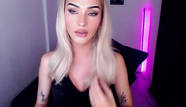 Snapshot of Alicegreenexx chatting on 21, 5, 2026 Alicegreenexx online show from 21, 5, 2026