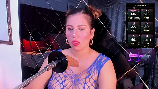 Snapshot of abby_blond_ chatting on 30, 10, 2025 abby blond online show from 30, 10, 2025