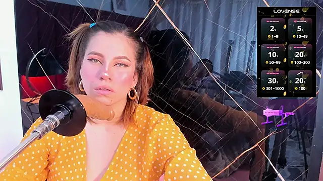 Snapshot of abby_blond_ chatting on 24, 10, 2025 abby blond online show from 24, 10, 2025