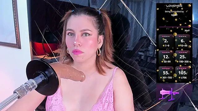 Snapshot of abby_blond_ chatting on 22, 10, 2025 abby blond online show from 22, 10, 2025