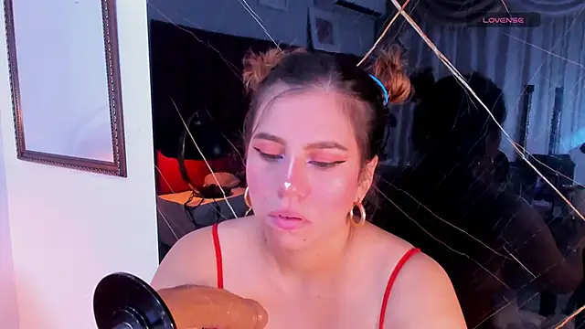 Snapshot of abby_blond_ chatting on 28, 10, 2025 abby blond online show from 28, 10, 2025