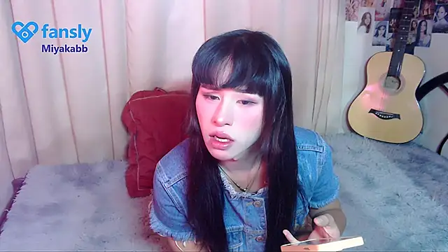 Snapshot of chakababe chatting on 11, 4, 2026 chakababe online show from 11, 4, 2026