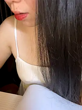 Snapshot of _kween23 chatting on 28, 10, 2025  kween23 online show from 28, 10, 2025