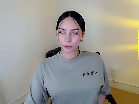 Snapshot of holly_tabby chatting on 24, 3, 2026 holly tabby online show from 24, 3, 2026