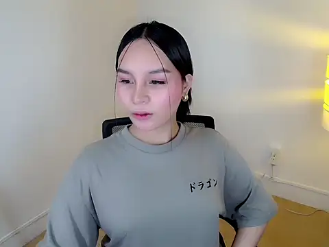 holly tabby online show from 9, 1, 2026