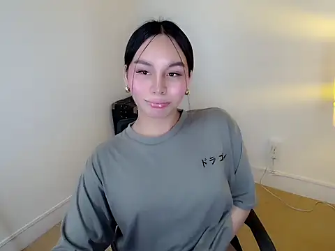 holly tabby online show from 1, 2, 2026