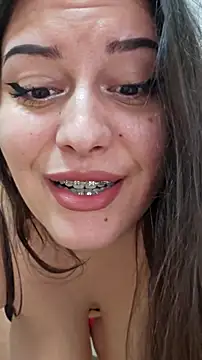 Larissa4U online show from 7, 2, 2026