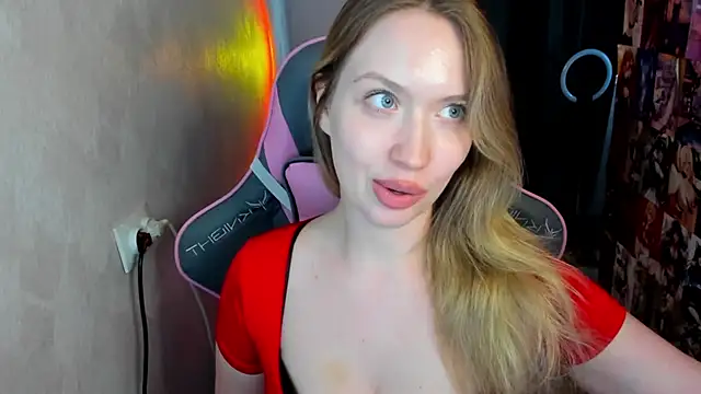 Snapshot of NicoleRiccii chatting on 31, 5, 2026 NicoleRiccii online show from 31, 5, 2026