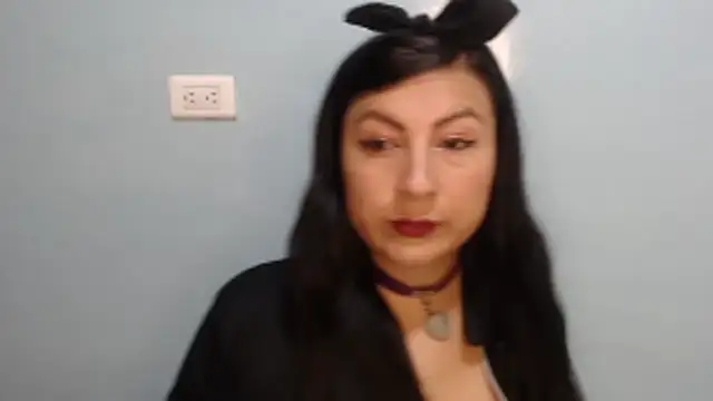 lunna 07 online show from 23, 10, 2025