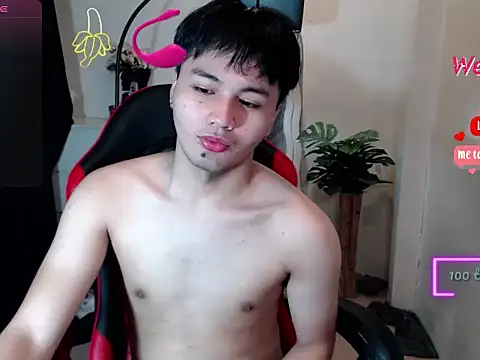 urasiantwink69 online show from 20, 4, 2026