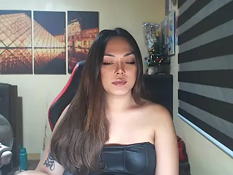 amorPOWERS21X online show from 11, 11, 2025