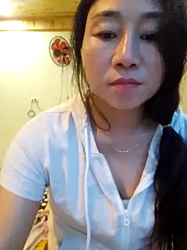 babychill09 online show from 4, 10, 2025