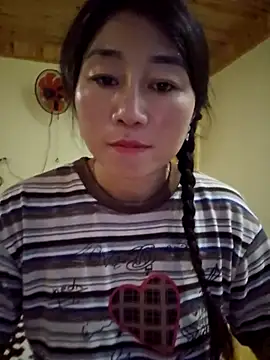 babychill09 online show from 6, 10, 2025