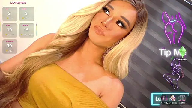 Snapshot of SissifyMeNow chatting on 15, 12, 2025 SissifyMeNow online show from 15, 12, 2025