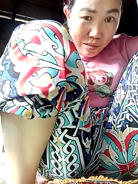 Snapshot of jienrrr chatting on 24, 5, 2026 jienrrr online show from 24, 5, 2026
