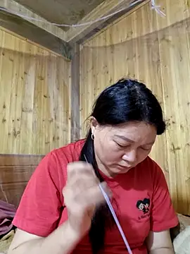 yoowwmr online show from 31, 10, 2025