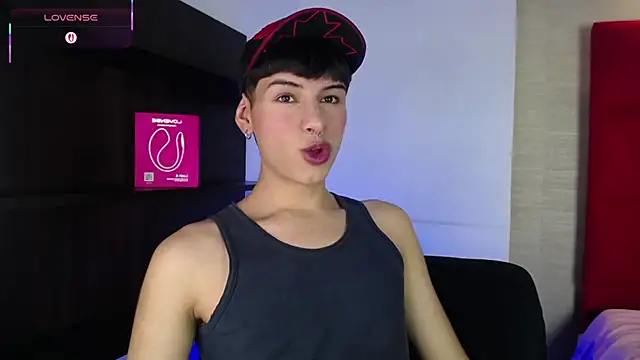 Ezra Storm online show from 18, 10, 2025