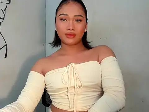 Exotic alyssa69 online show from 13, 9, 2025