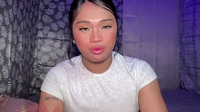 Snapshot of Exotic_alyssa69 chatting on 1, 4, 2026 Exotic alyssa69 online show from 1, 4, 2026