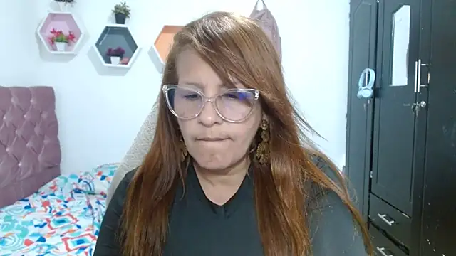 Snapshot of cristydirtyhot chatting on 11, 3, 2026 cristydirtyhot online show from 11, 3, 2026