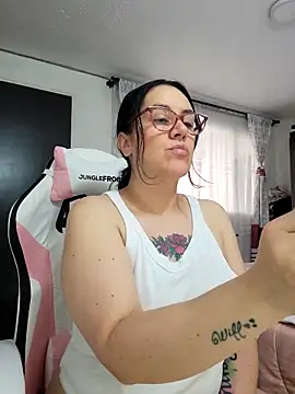 sweet adele  online show from 30, 4, 2026