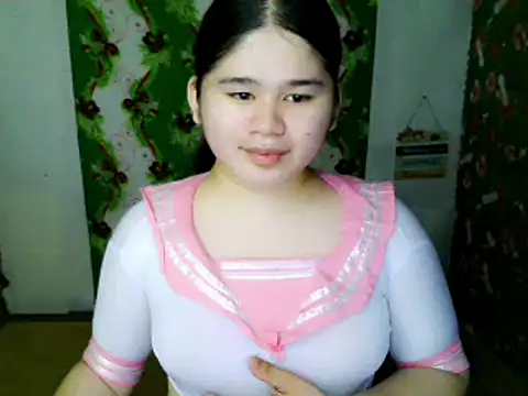 skinnygirl 69 online show from 19, 12, 2025