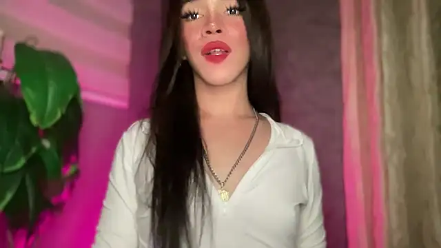 Misselliefayexxx online show from 15, 4, 2026