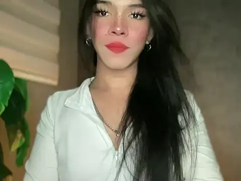 Misselliefayexxx online show from 11, 3, 2026