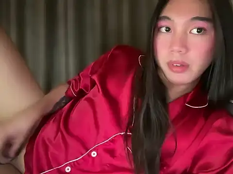 Snapshot of kat_mire chatting on 23, 5, 2026 kat mire online show from 23, 5, 2026