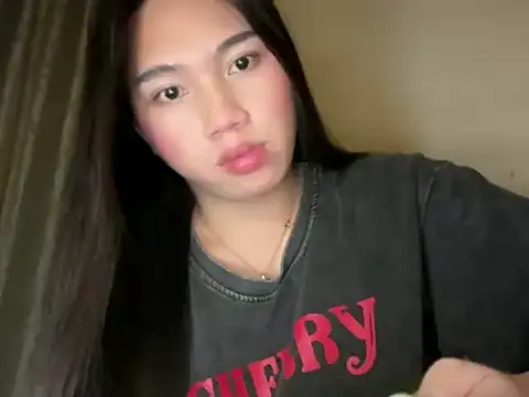 Snapshot of kat_mire chatting on 25, 7, 2026 kat mire online show from 25, 7, 2026