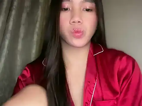 Snapshot of kat_mire chatting on 2, 7, 2026 kat mire online show from 2, 7, 2026