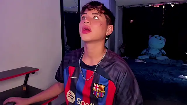 Snapshot of Jostin18 chatting on 24, 9, 2025 Jostin18 online show from 24, 9, 2025