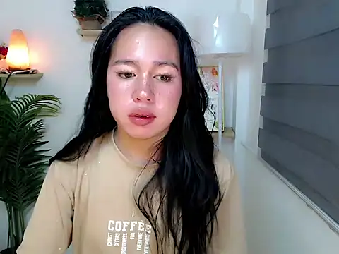 kimbratx online show from 5, 10, 2025