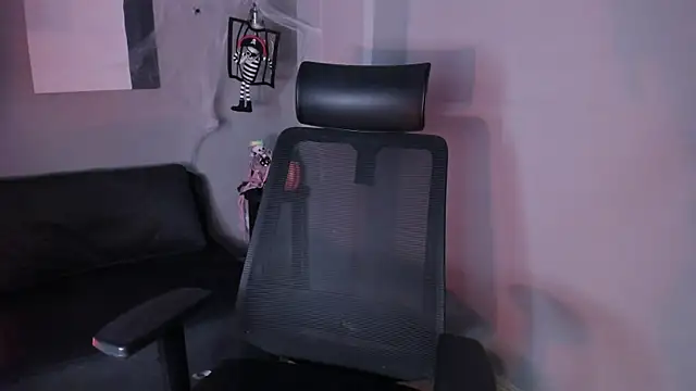 emily mars1 online show from 16, 10, 2025