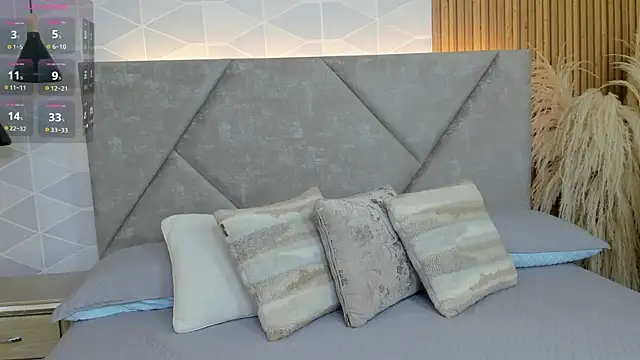 Snapshot of Jade_Whisper chatting on 11, 10, 2025 Jade Whisper online show from 11, 10, 2025