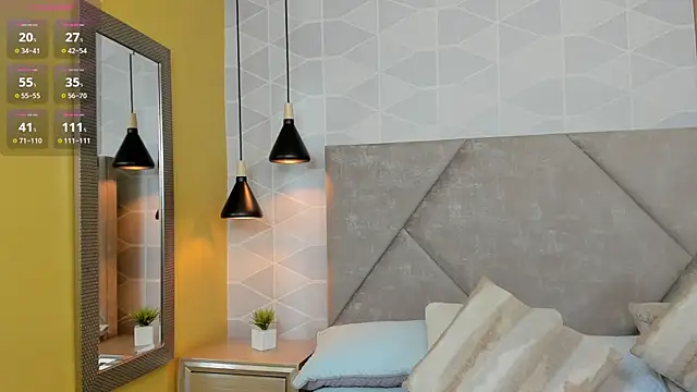 Snapshot of Jade_Whisper chatting on 31, 10, 2025 Jade Whisper online show from 31, 10, 2025